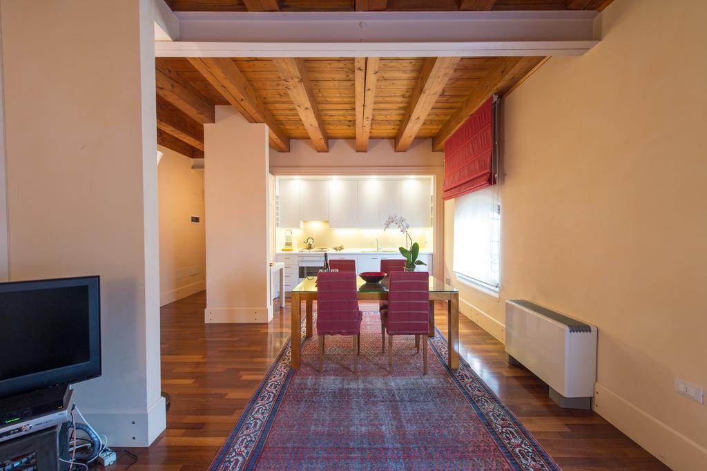 Апартаменти Residenza Giudecca Molino Stucky Венеція Екстер'єр фото